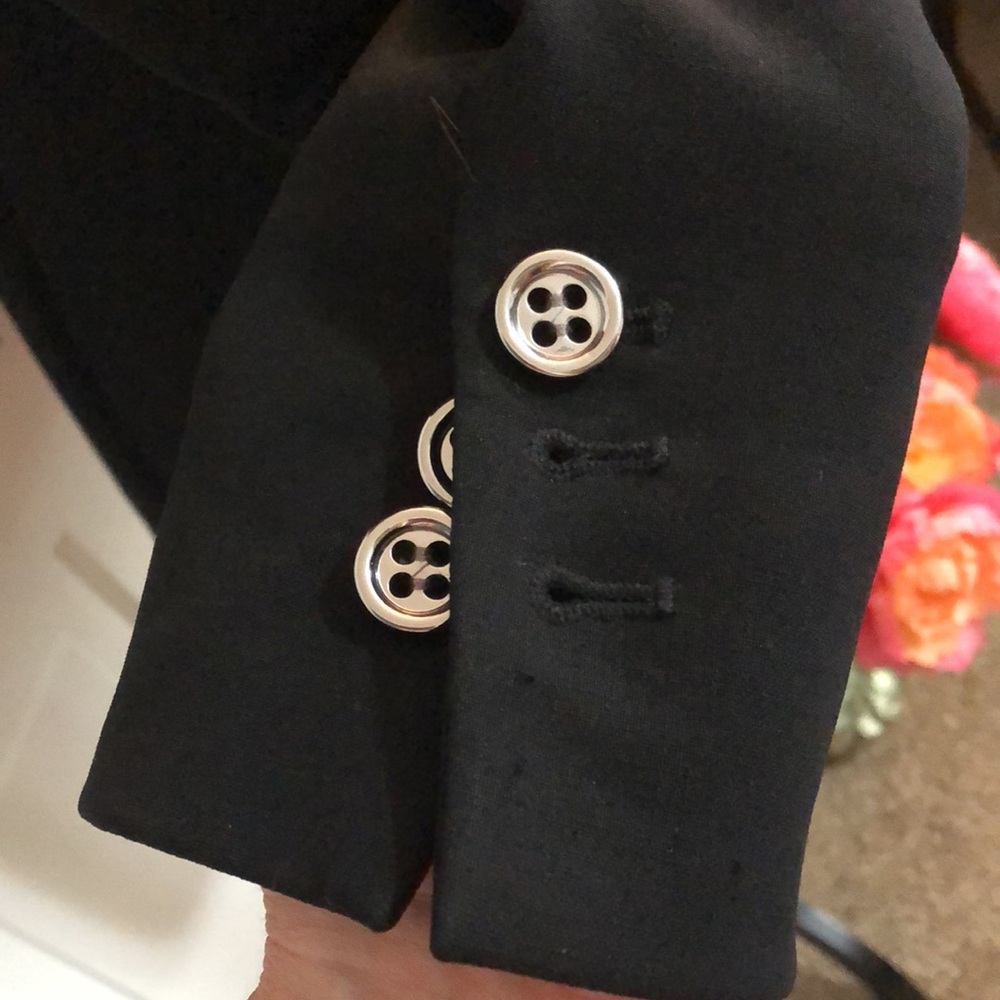 WORTH NEW YORK • Classic Black Blazer with Silver Button Detail - Picture 8 of 16